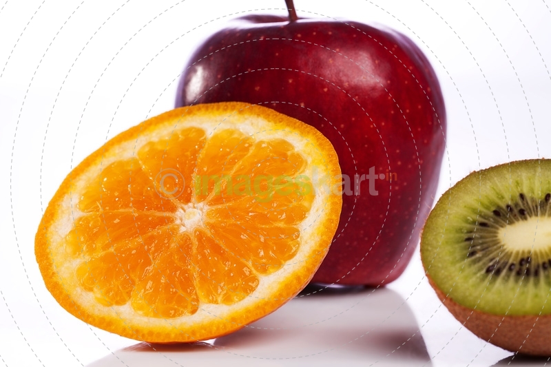sliced fresh fruits