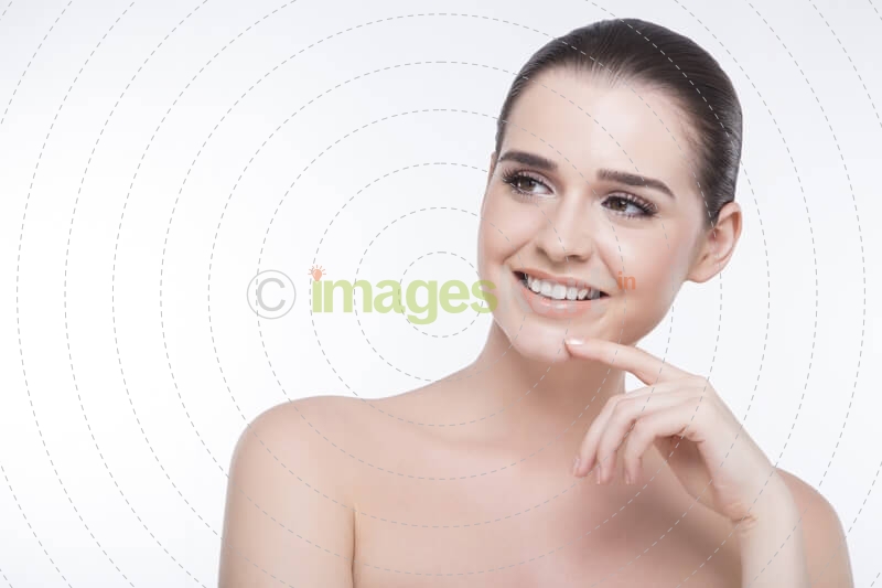 girl with beautiful skin posing for the camera