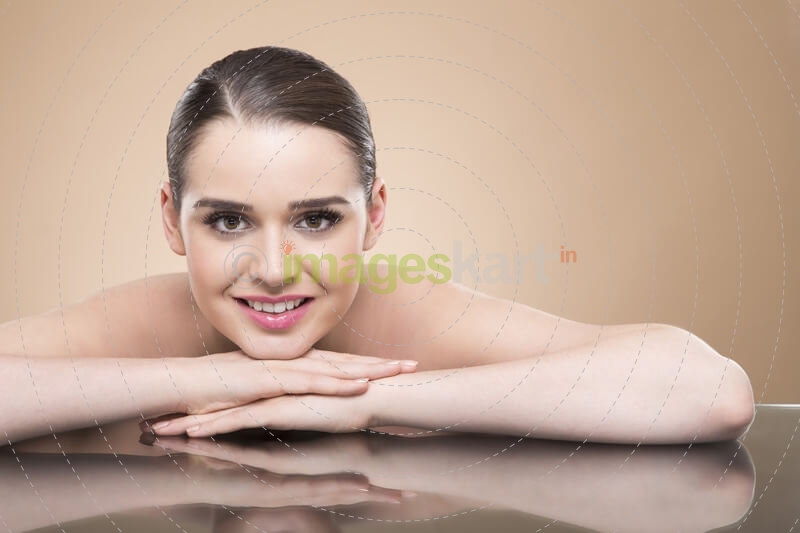 beautiful girl flaunting her smooth skin