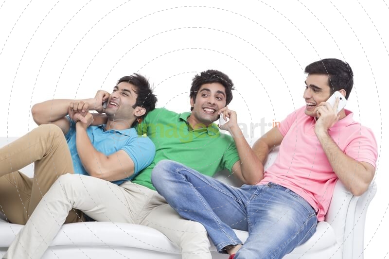 friends talking on phone