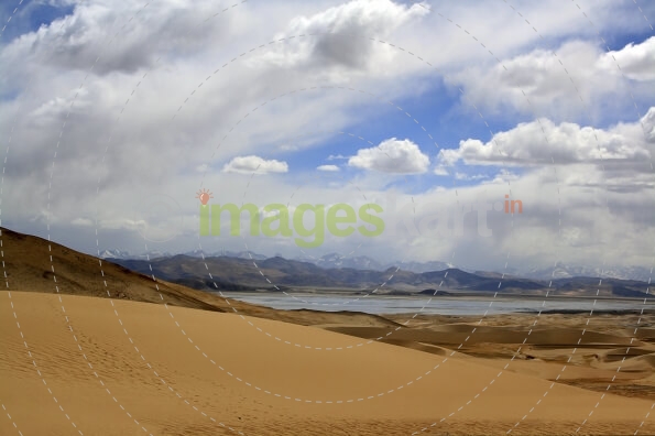 beautiful scenery of ladakh