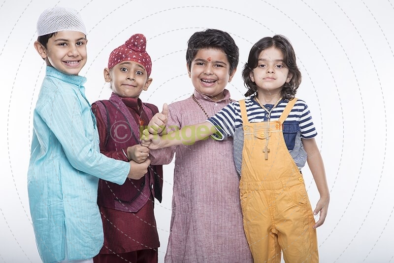 kids posing and smiling
