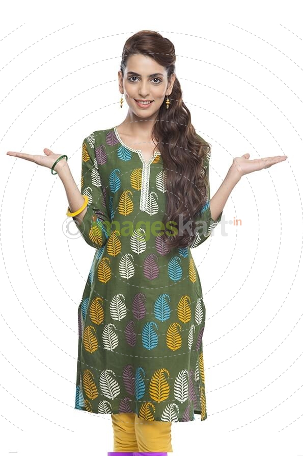 Indian girl posing in salwar kameez