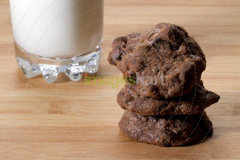 milk and cookies