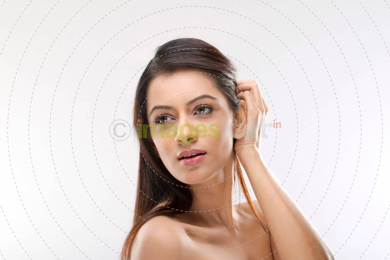 girl and skincare