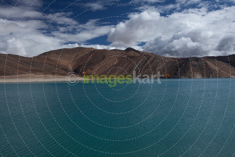 nature view of a lake in the northern india