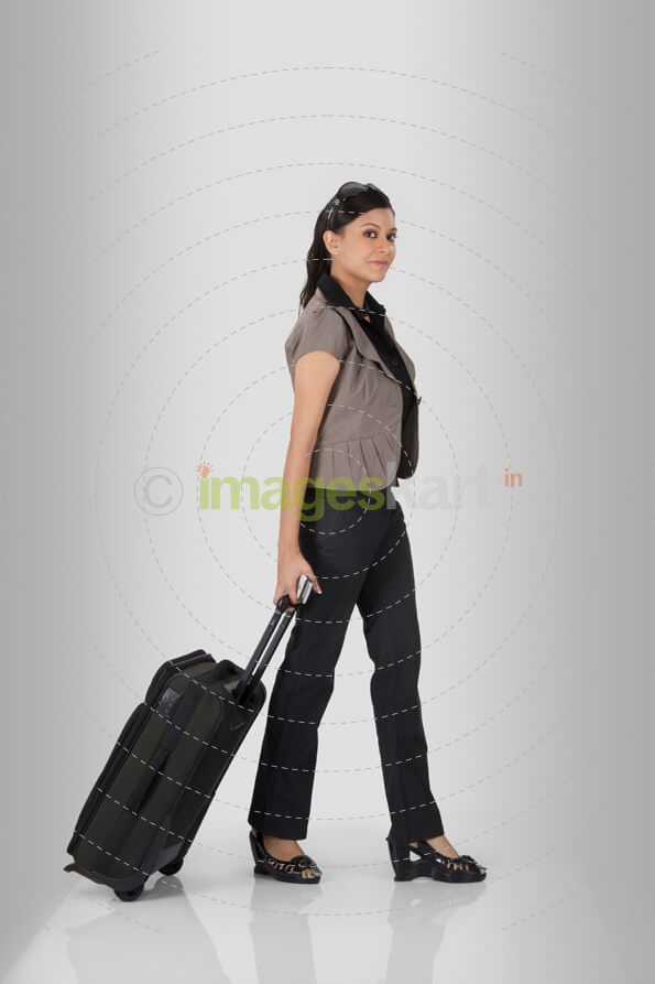 woman with travelling bag