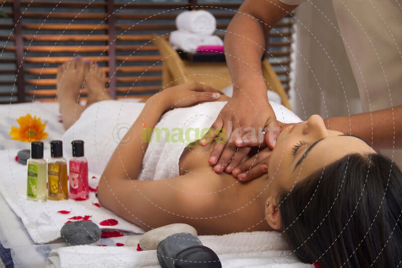 girl taking skin therapy