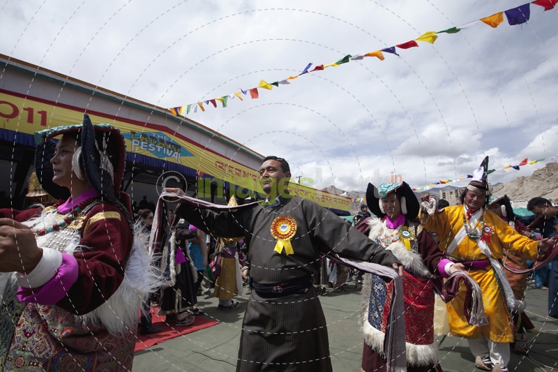 tribal people celebrating the ladakh festival
