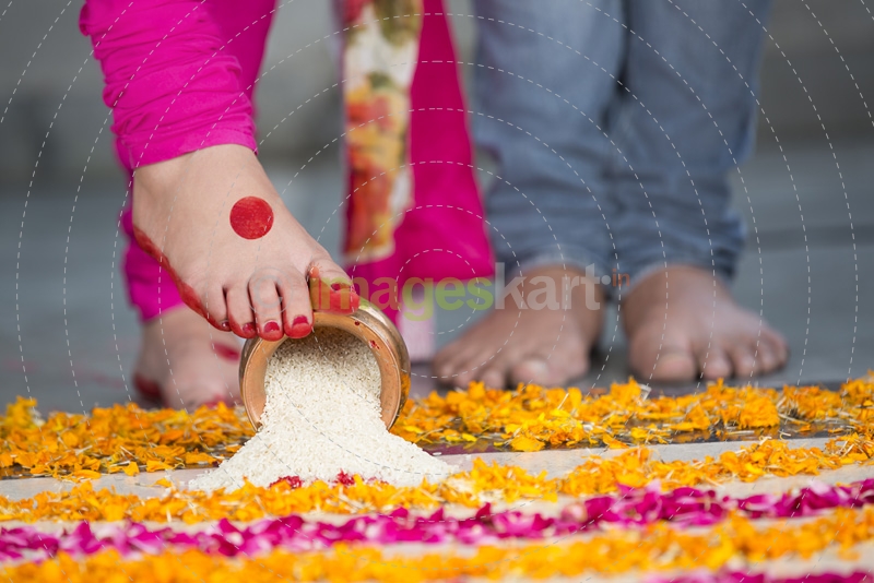 griha pravesh ritual  