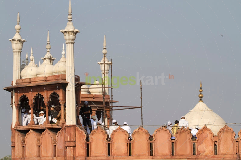 exterior of mosque architecture 