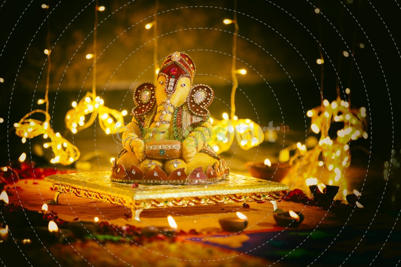 miniature idol of lord ganesh
