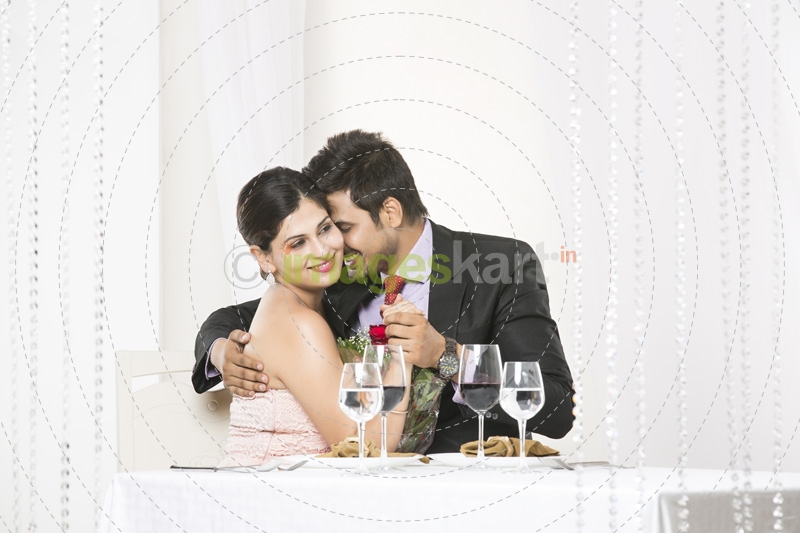 couple in romantic mood on dinner date