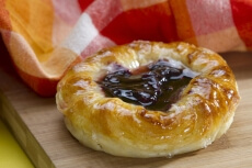 round bun with jelly