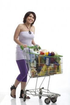 woman buying groceries