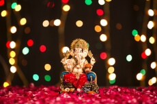 lord ganesha statue 