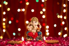 lord ganesha statue 