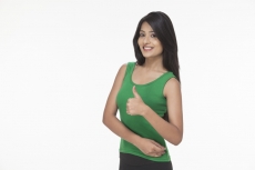 girl with thumbs up