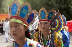 traditional tibetan women performing folk dance