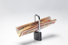 cash with lock 