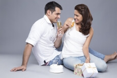 couple celebrating with champagne 