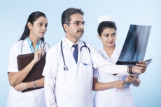 doctors verifying x ray report