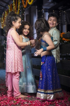 kids playing on diwali 