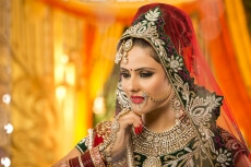 beautiful indian bride posing 