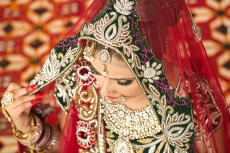 indian bride posing 