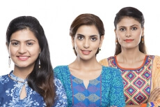 women posing happiness 
