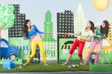 girls playing tug of war